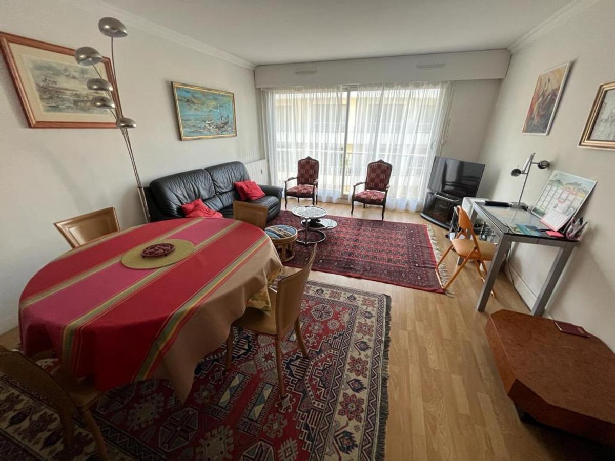 Appartement T4 Avec Parking, Balcon Et Proche Commerces A Biarritz - Fr-1-239-921 Zewnętrze zdjęcie