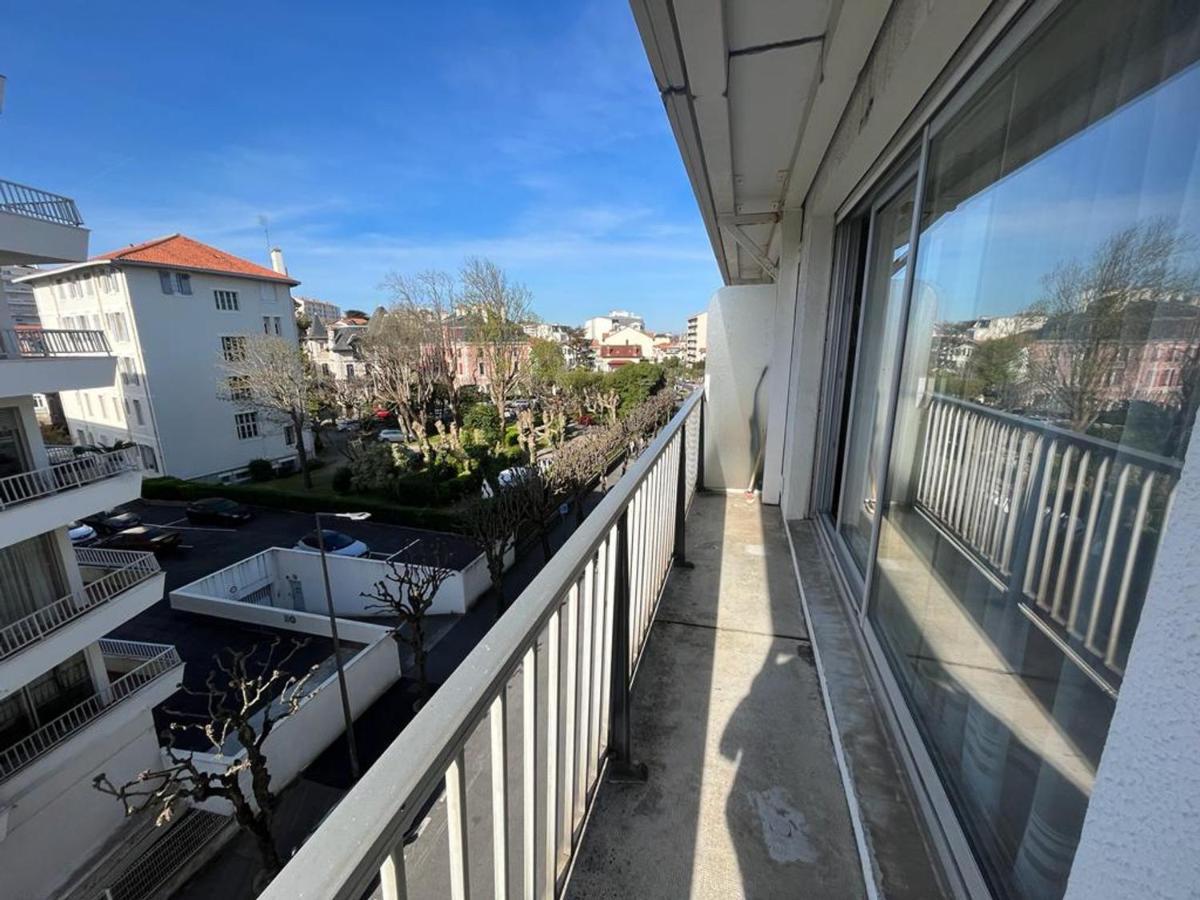 Appartement T4 Avec Parking, Balcon Et Proche Commerces A Biarritz - Fr-1-239-921 Zewnętrze zdjęcie